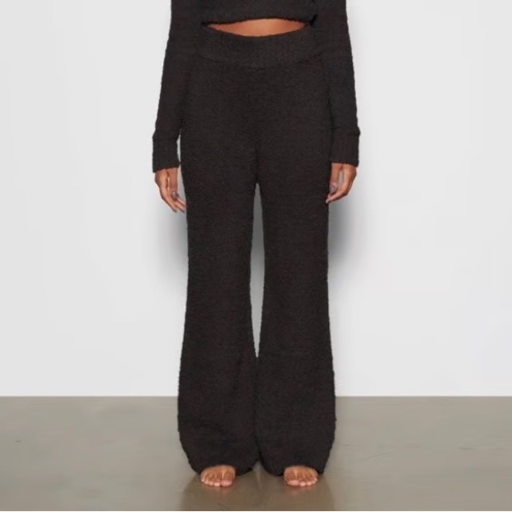 SKIMS Black Sherpa Cozy Teddy Lounge High Waist Wide Leg Pant Size Small Medium
